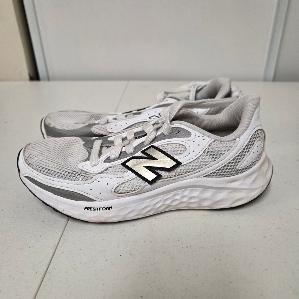 New Balance Fresh Foam Arishi v4 White Grey Running Shoes WARISTT4 Womens 7.5